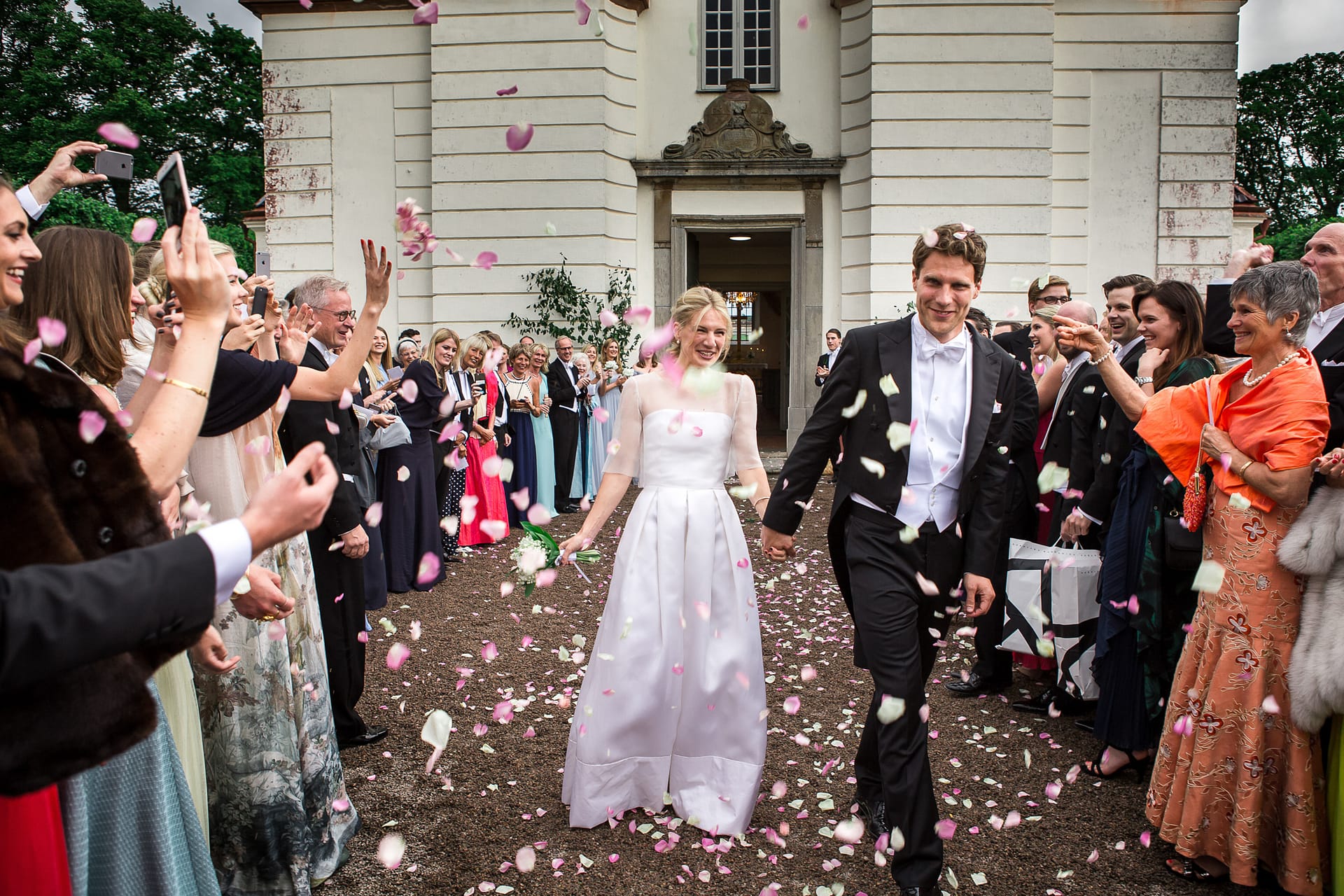 Bröllop på Övedskloster av Bröllopsfotograf Skåne