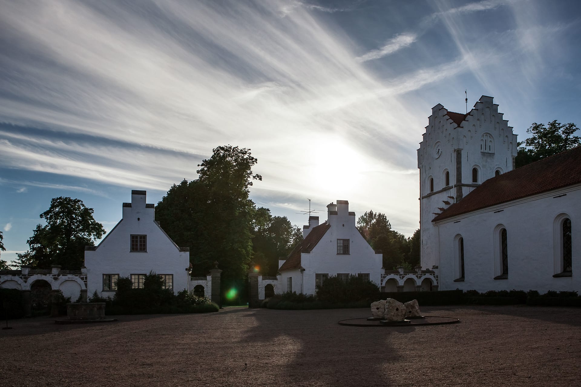 Borjökloster innegård av Bröllopsfotograf Skåne